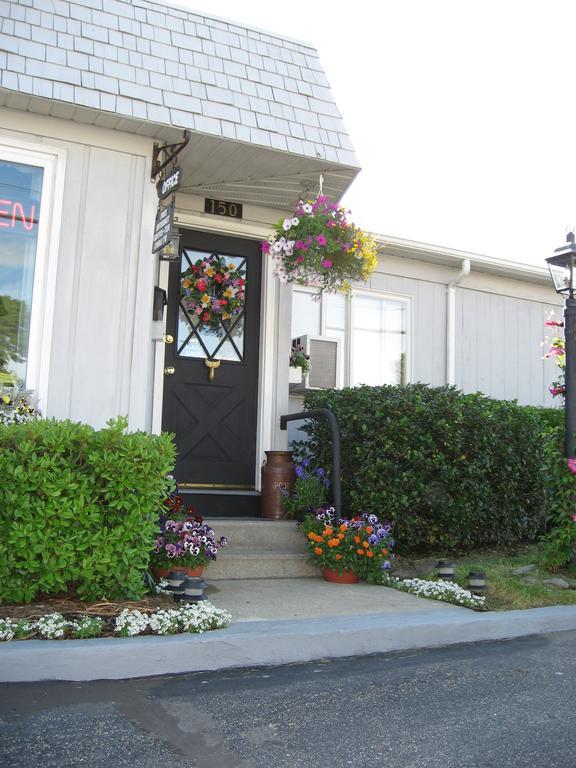Sea Whale Motel Middletown Extérieur photo